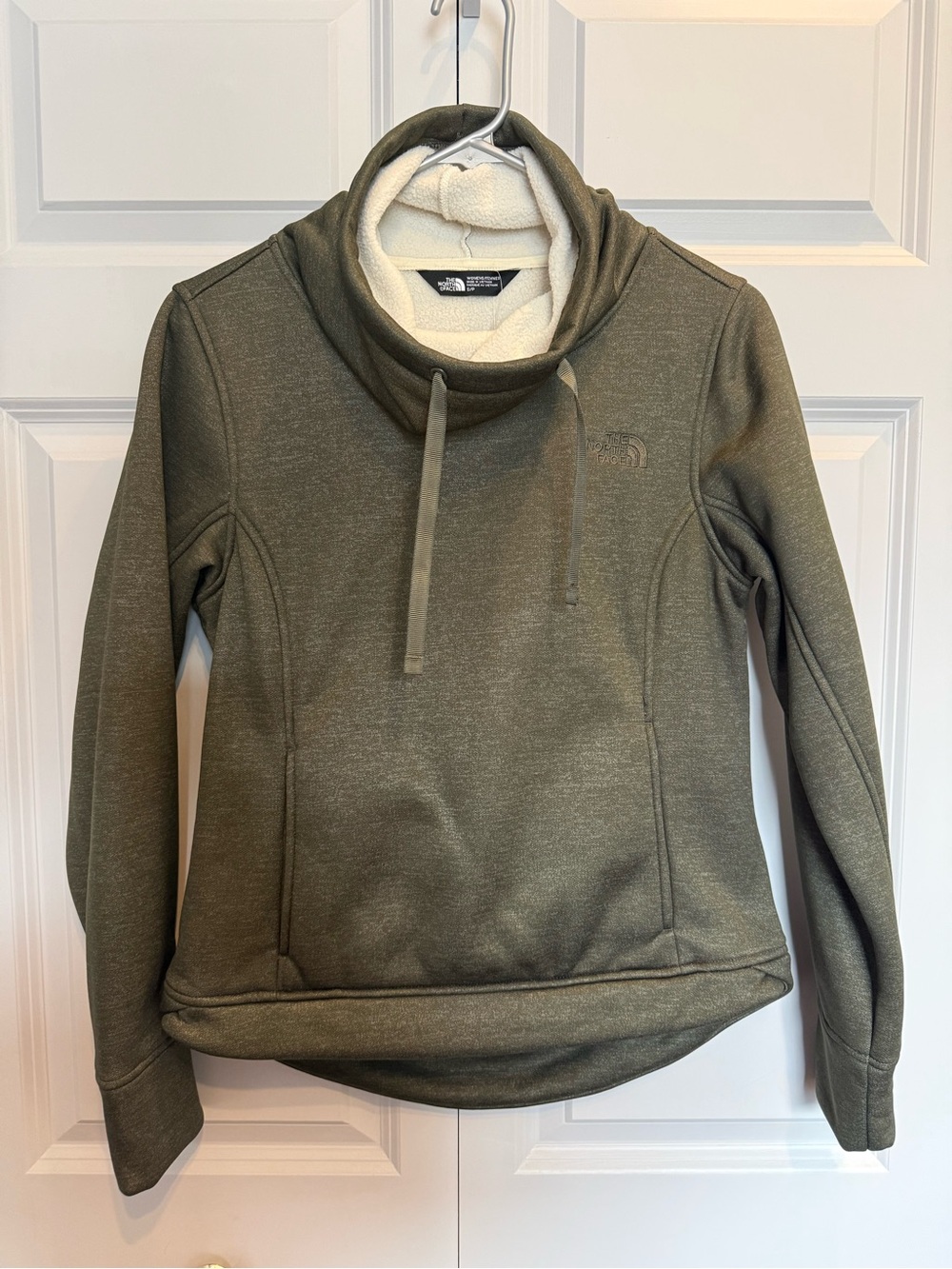 NWT - The North Face Women's Olive Green Funnel Neck Pullover - Size Small